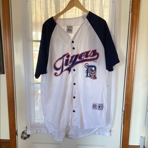 MLB Detroit Tigers White and Navy Jersey size XL